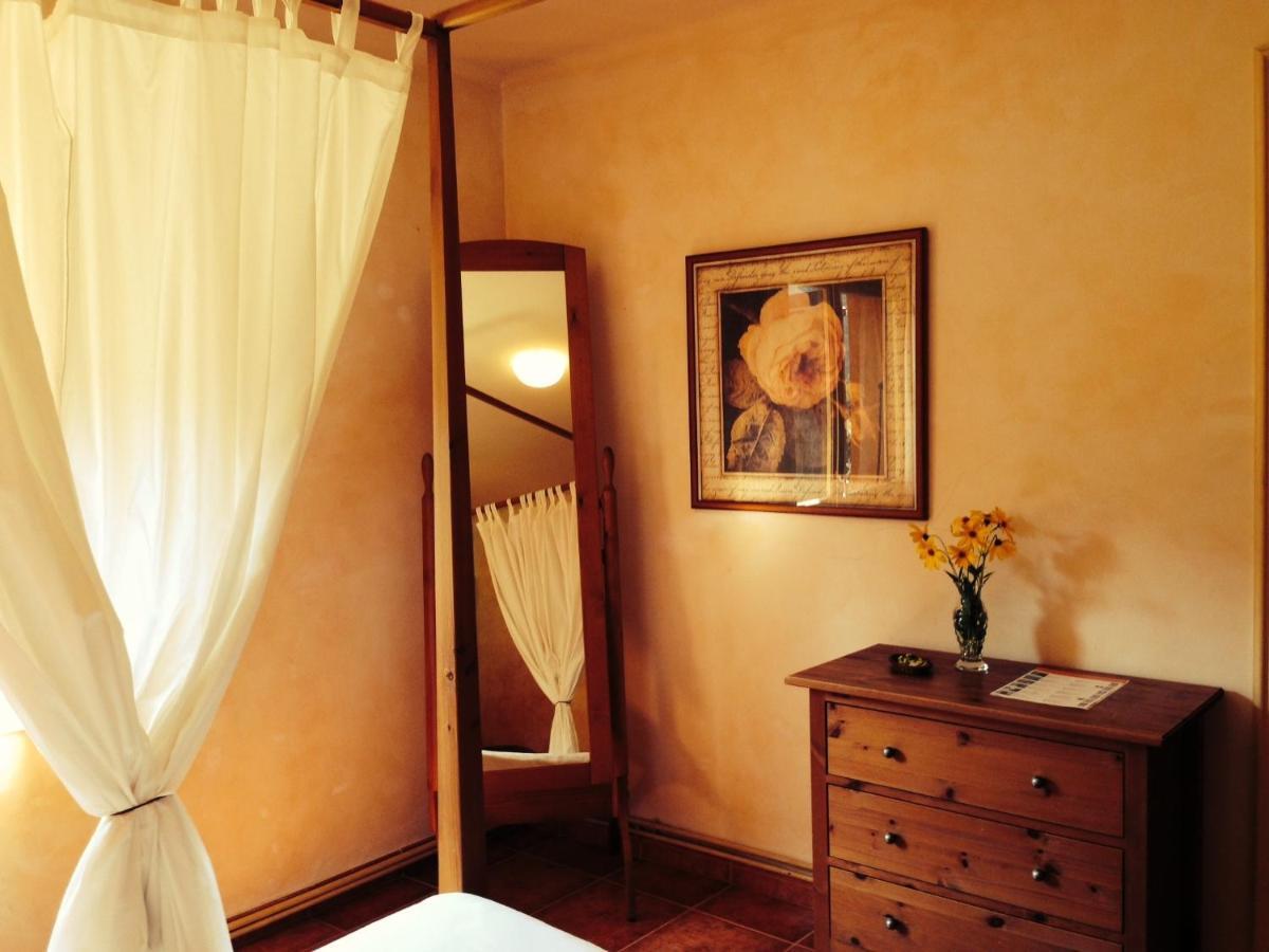 Hostal L'Ou De Reig Montseny Εξωτερικό φωτογραφία